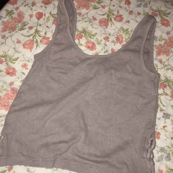 Wild Pearl Side lace up cropped tank - Picture 3 of 4